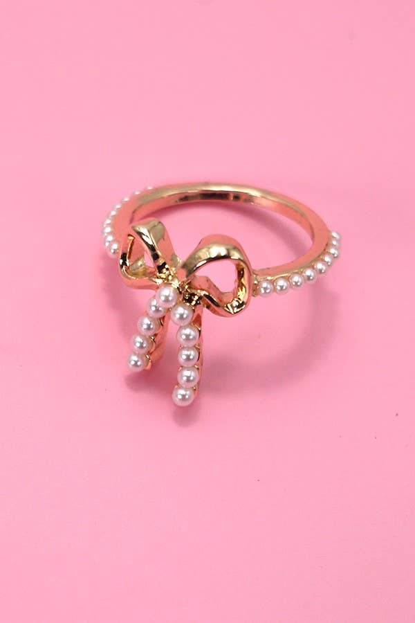 Pearl Ribbon Ring