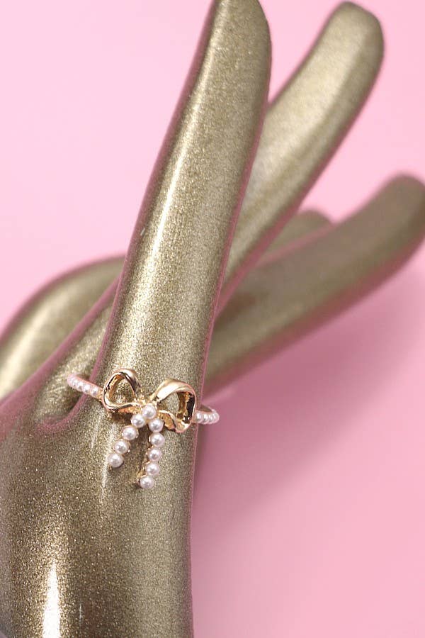 Pearl Ribbon Ring